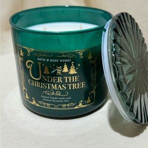 NWT - Bath and Body White Barn 3 Wick Candle - Under the Christmas Tree
